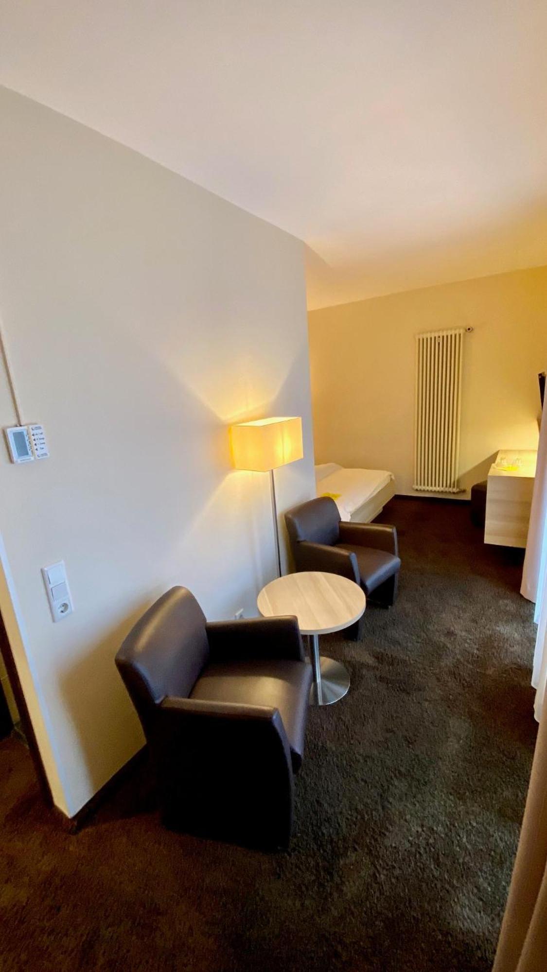 Hotel Bacchus Bensheim Oda fotoğraf